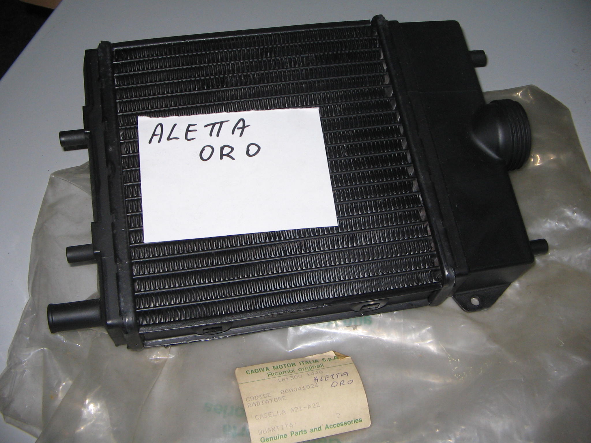 CAGIVA ALETTA ORO RADIATORE NUOVO N. 1360